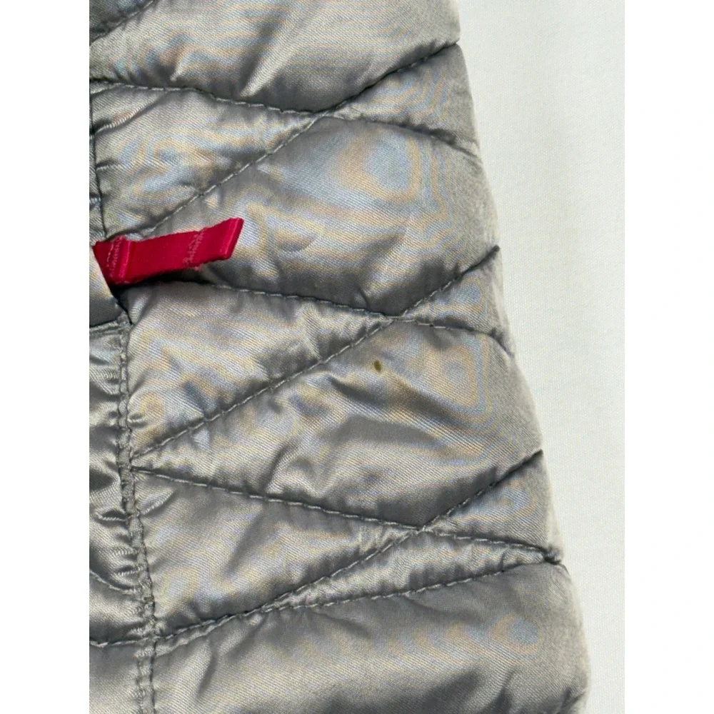 The North Face 550 Fill Down Puffer Jacket‎ Girls L 14-16 Silver Pink Zip Up